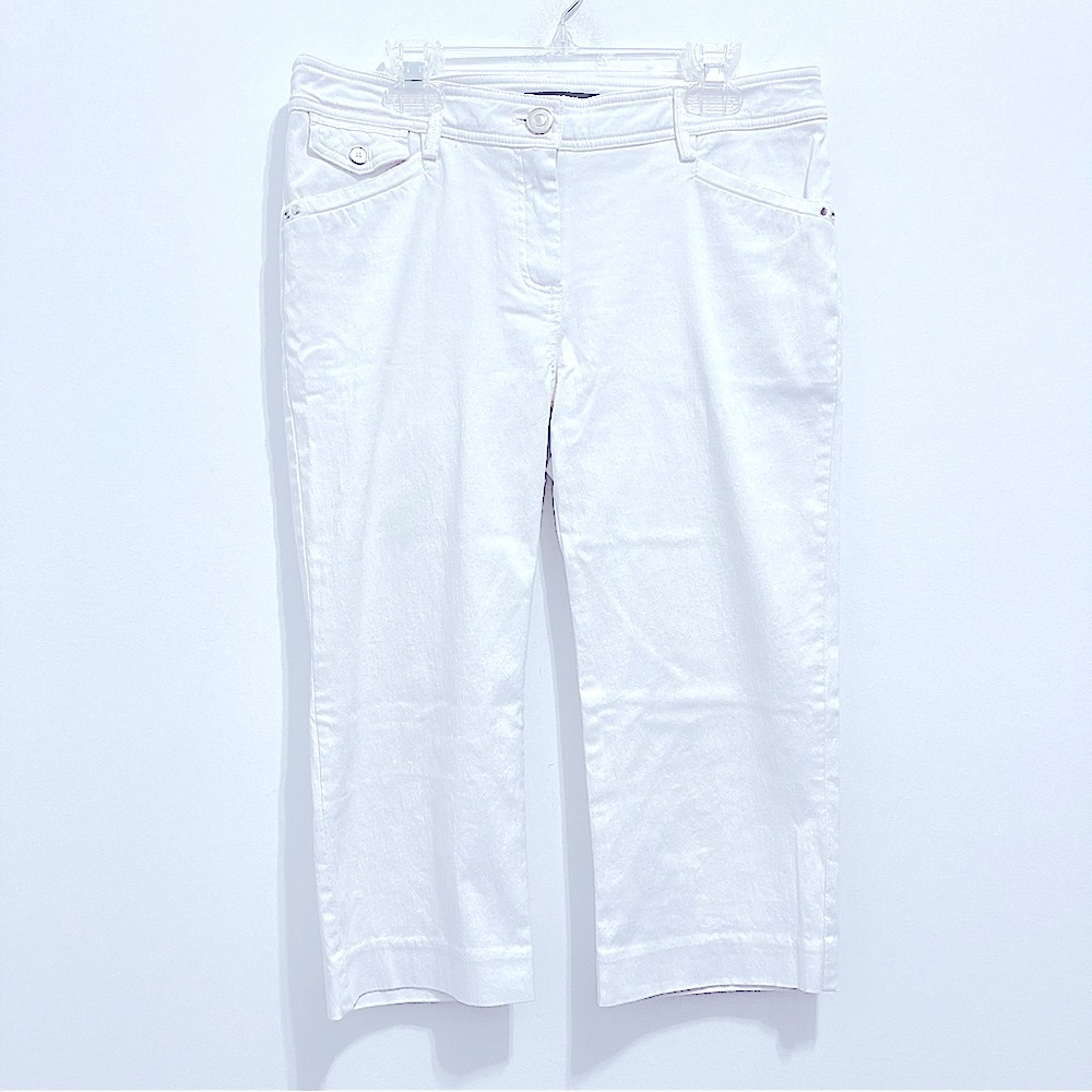 89th & Madison Women’s White Flat Front Denim Jean Shorts